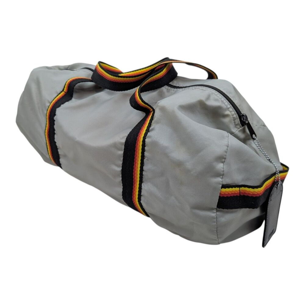1982 Avon CJ Taiwan Gray Nylon Duffel Bag Straps Gym Travel Tote 80s Retro
